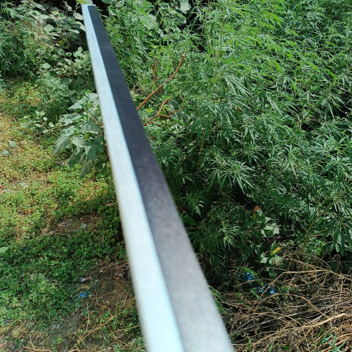 Sasuke katana (Wooden) anime katana cosplay prop – additional product view 4